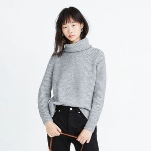 Madewell Donegal Mercer Turtleneck Sweater in Coziest Yarn | XXS
